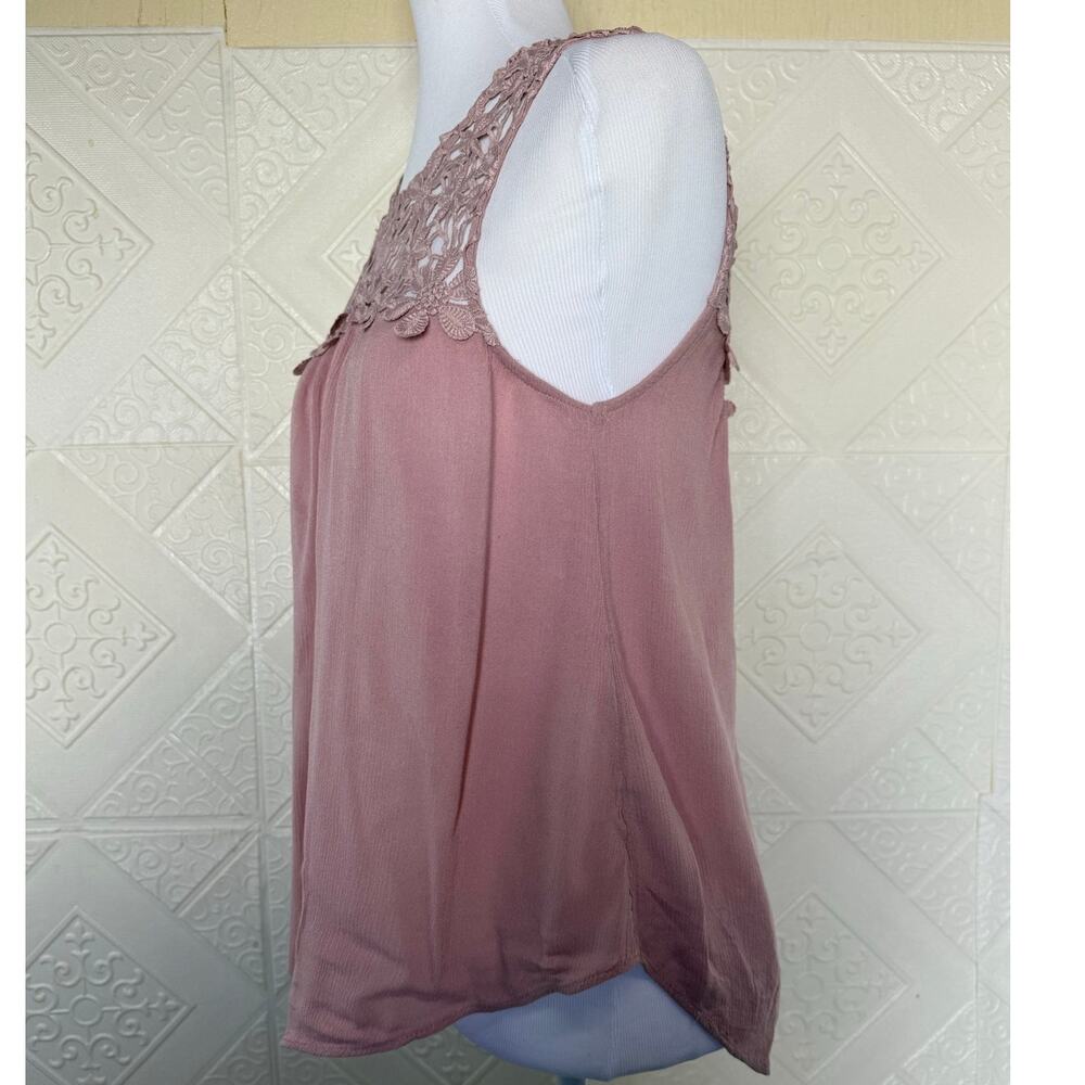 SKU2569 Vanity Women's Size Medium Rose Pink Crochet-Trim Blouse - Picture 9 of 9